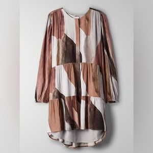 Aritzia Wilfred Barossa Dress in Light Foxfire / mocha, size medium